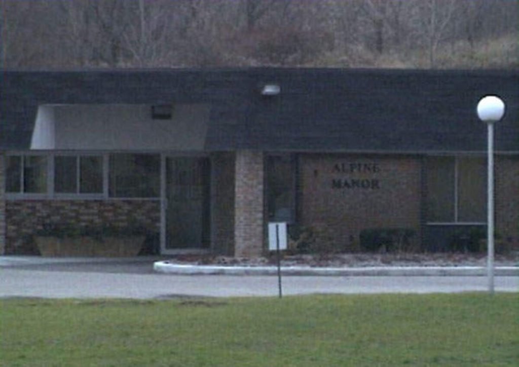 Alpine Manor Nursing Home where Gwendolyn Graham and Cathy Wood were working when they committed their murders